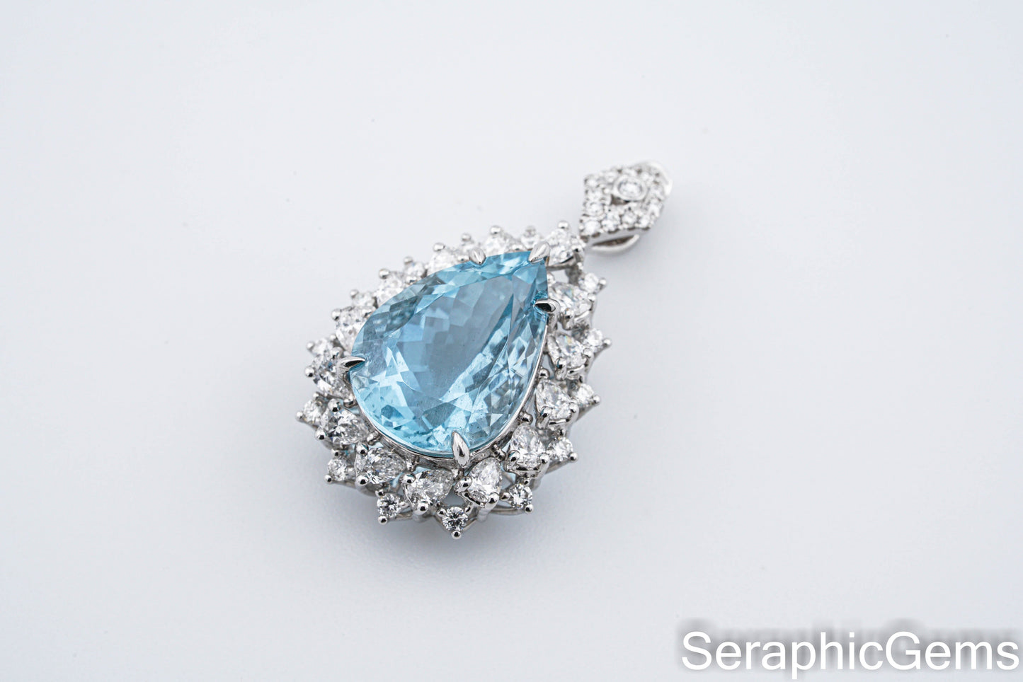 Santa Maria Aquamarine Ring,18K Gold with Natural Diamond Setting