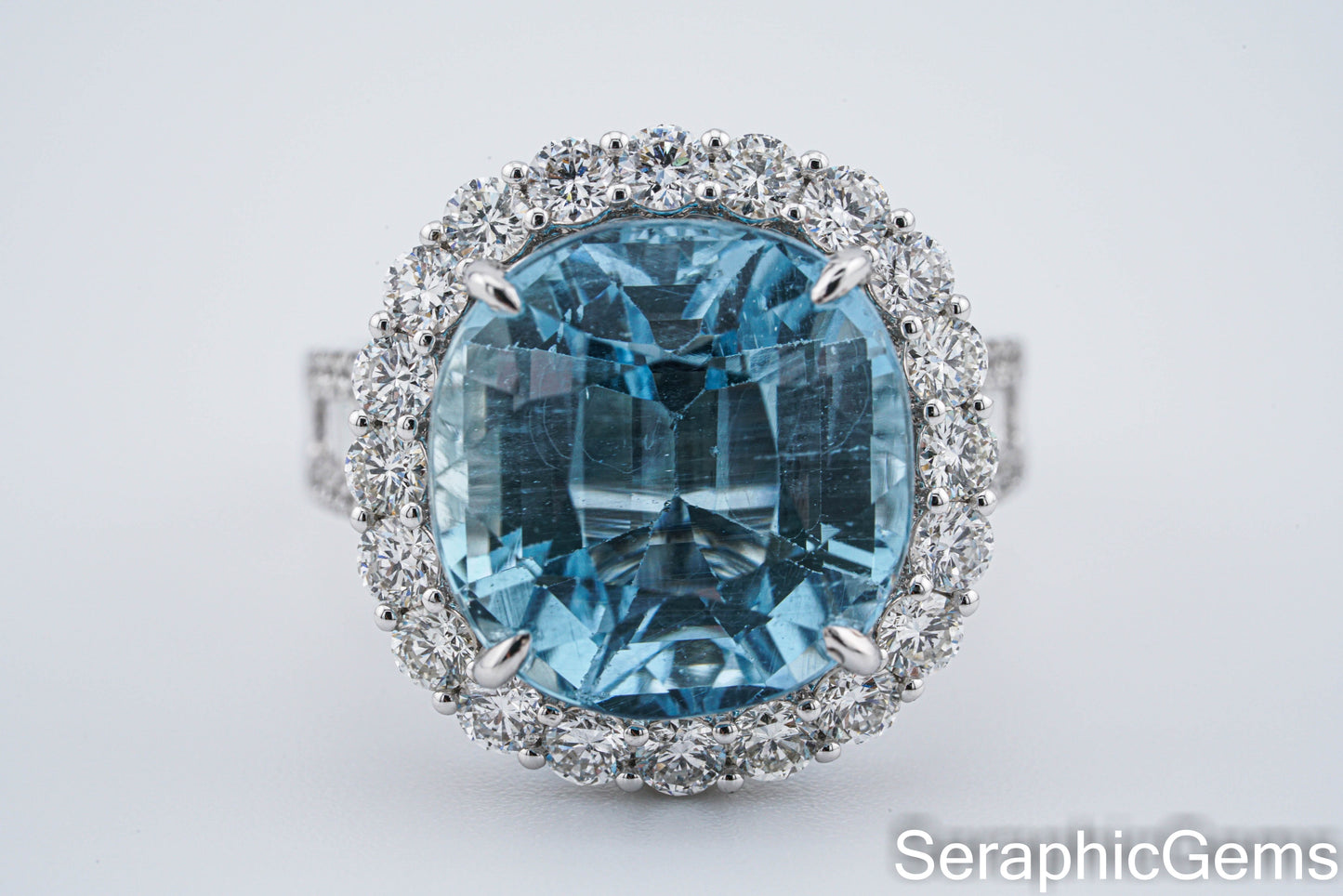 Santa Maria Aquamarine Ring,18K Gold with Natural Diamond Setting